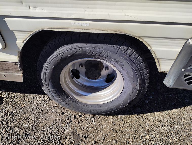 image for item BI9761 1983 Toyota Dolphin RV