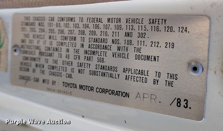 image for item BI9761 1983 Toyota Dolphin RV