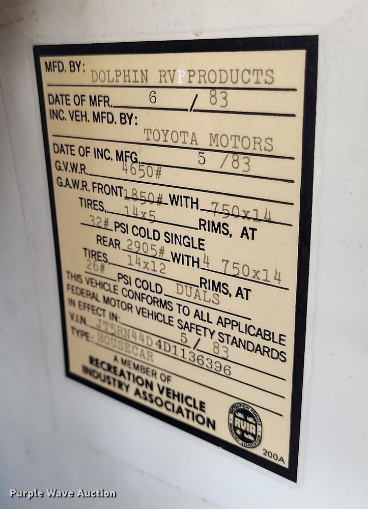 image for item BI9761 1983 Toyota Dolphin RV