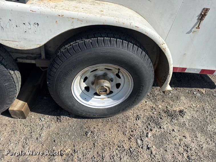 image for item DO8461 2011 Contract Manufacturer Trailers enclosed cargo trailer