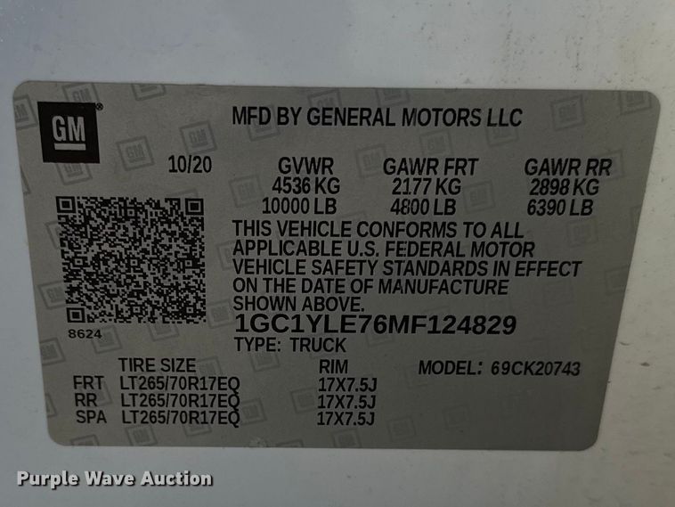 image for item DO8462 2021 Chevrolet Silverado 2500HD Crew Cab pickup truck