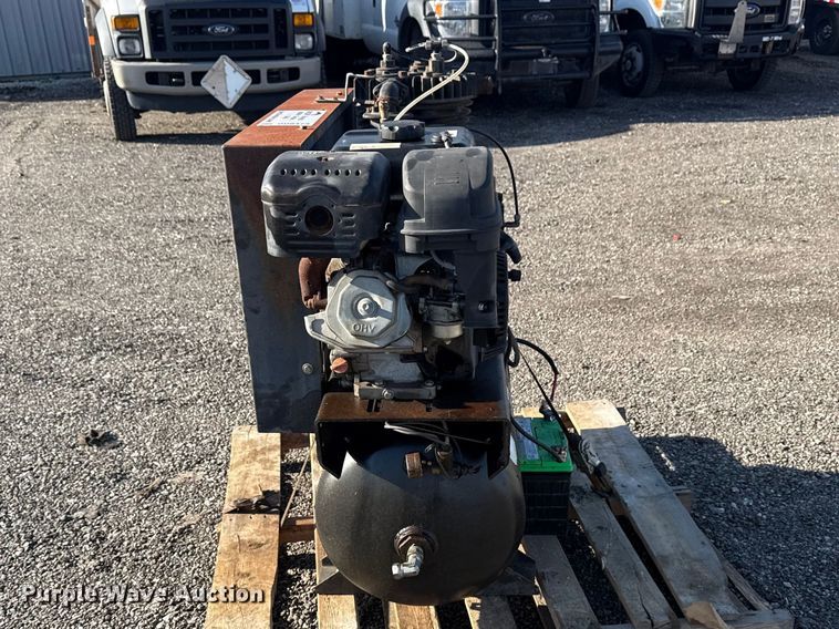 image for item DO8473 Compressed Air Systems air compressor