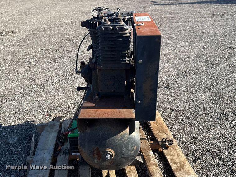 image for item DO8473 Compressed Air Systems air compressor