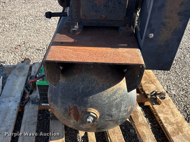 image for item DO8473 Compressed Air Systems air compressor