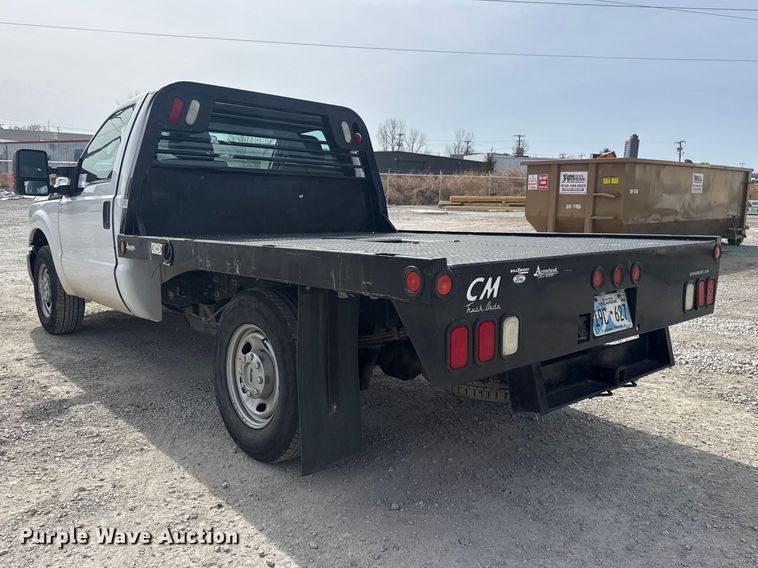 image for item DQ4347 2012 Ford F250 Super Duty XL flatbed pickup truck