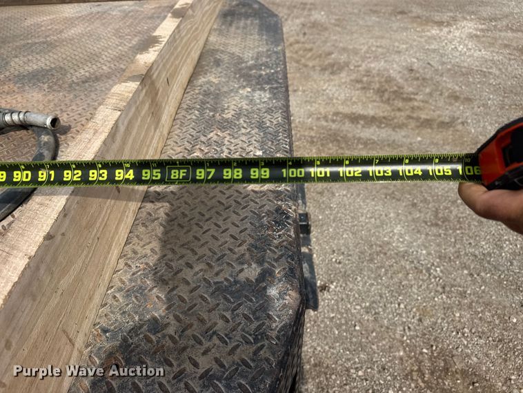 image for item DQ4362 2015 Chevrolet Silverado 3500HD Crew Cab flatbed pickup truck