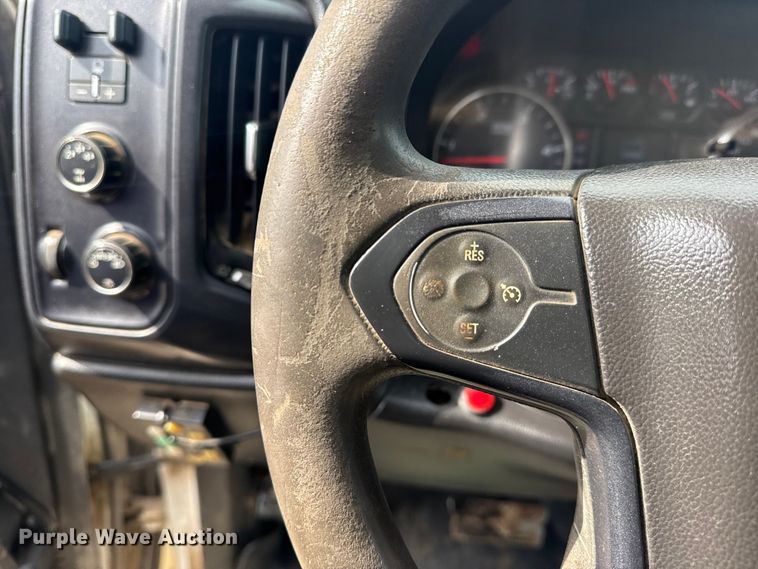 image for item DQ4362 2015 Chevrolet Silverado 3500HD Crew Cab flatbed pickup truck