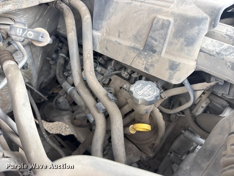 image for item DQ4363 2017 Chevrolet Silverado 3500HD Crew Cab flatbed pickup truck