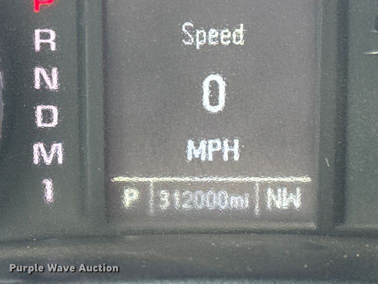 image for item DQ4364 2016 Chevrolet Silverado 3500HD Crew Cab flatbed pickup truck