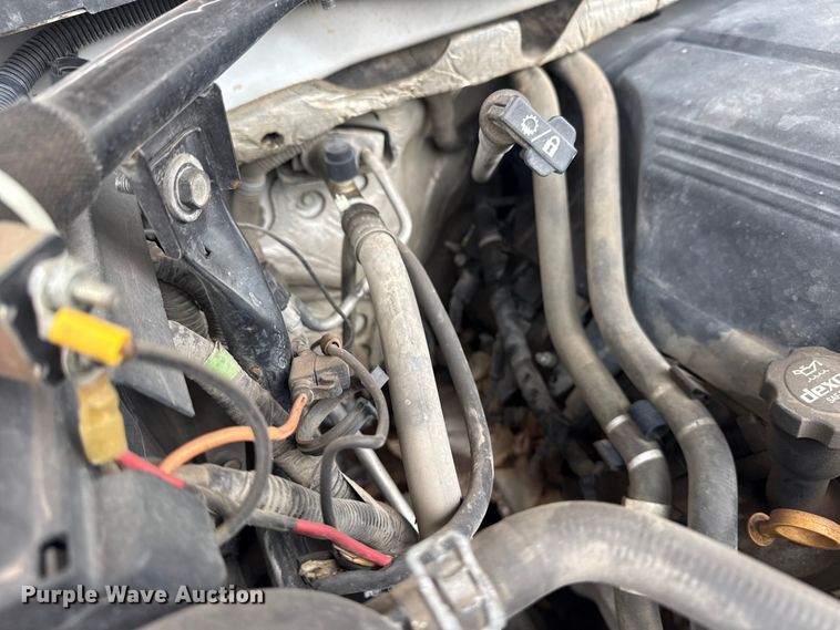 image for item DQ4364 2016 Chevrolet Silverado 3500HD Crew Cab flatbed pickup truck