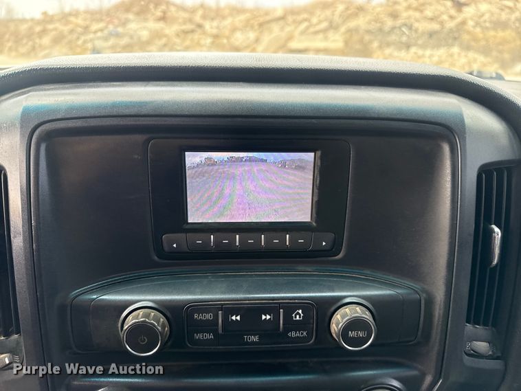 image for item DQ4365 2015 Chevrolet Silverado 2500HD Crew Cab pickup truck