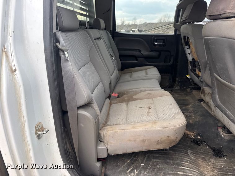 image for item DQ4365 2015 Chevrolet Silverado 2500HD Crew Cab pickup truck