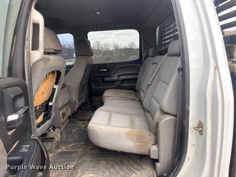 image for item DQ4365 2015 Chevrolet Silverado 2500HD Crew Cab pickup truck