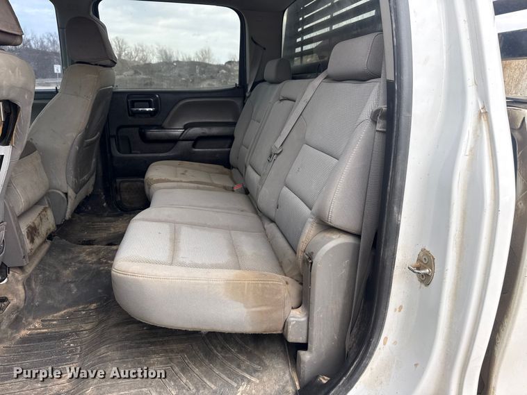 image for item DQ4365 2015 Chevrolet Silverado 2500HD Crew Cab pickup truck