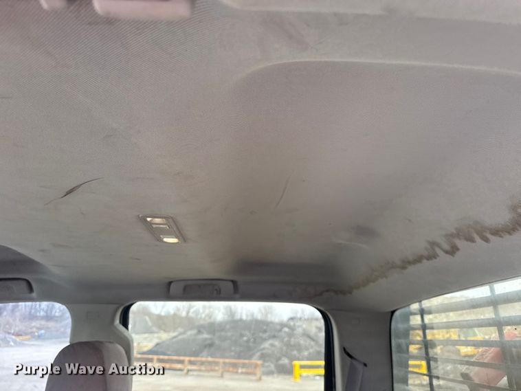 image for item DQ4365 2015 Chevrolet Silverado 2500HD Crew Cab pickup truck