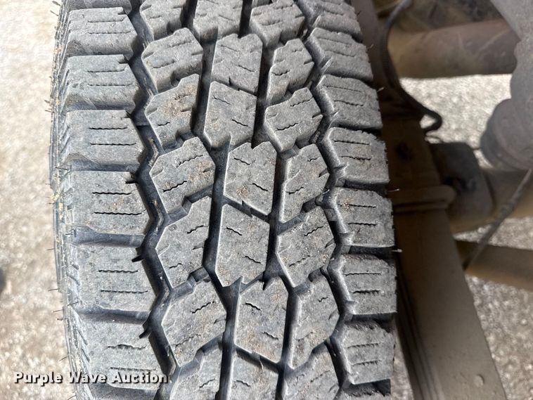 image for item DQ4365 2015 Chevrolet Silverado 2500HD Crew Cab pickup truck