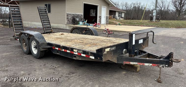 image for item DT0021 2009 Mac-Lander equipment trailer