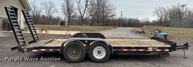 image for item DT0021 2009 Mac-Lander equipment trailer