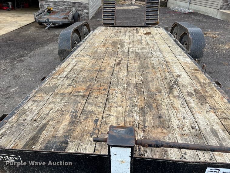 image for item DT0021 2009 Mac-Lander equipment trailer