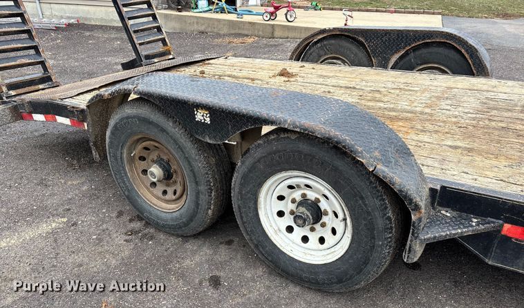 image for item DT0021 2009 Mac-Lander equipment trailer