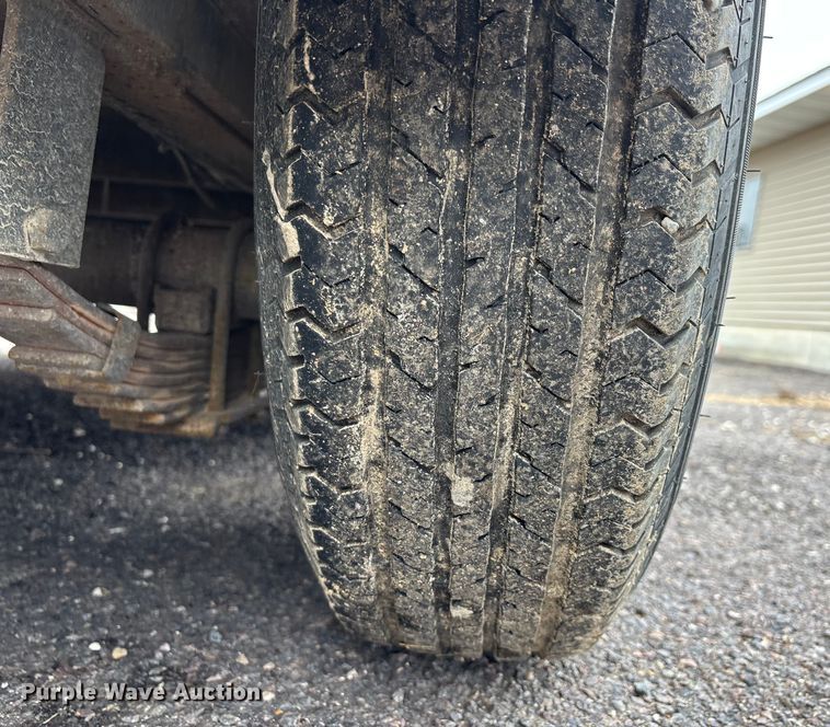 image for item DT0021 2009 Mac-Lander equipment trailer