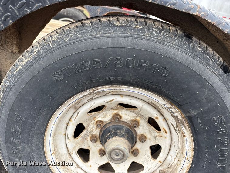 image for item DT0021 2009 Mac-Lander equipment trailer