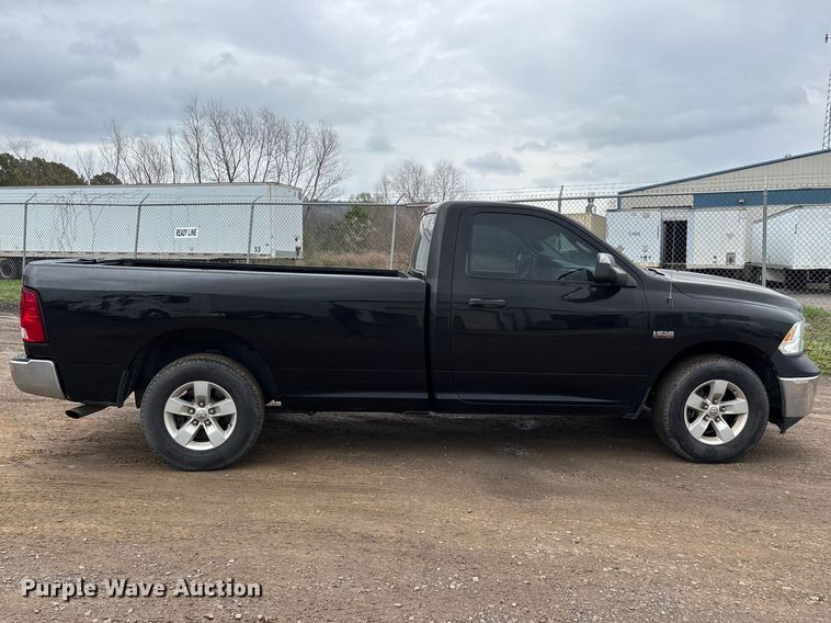 image for item DT0056 2018 RAM 1500 pickup truck