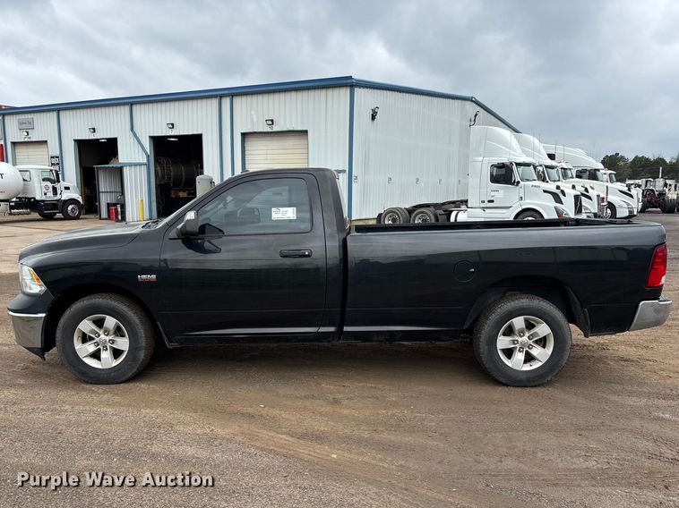 image for item DT0056 2018 RAM 1500 pickup truck