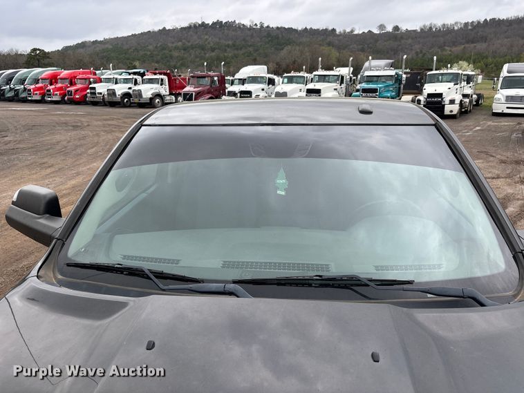 image for item DT0056 2018 RAM 1500 pickup truck