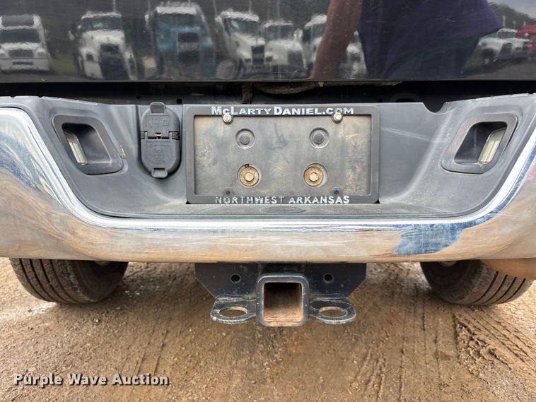 image for item DT0056 2018 RAM 1500 pickup truck