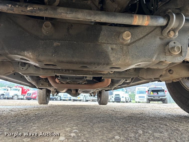 image for item DT0056 2018 RAM 1500 pickup truck