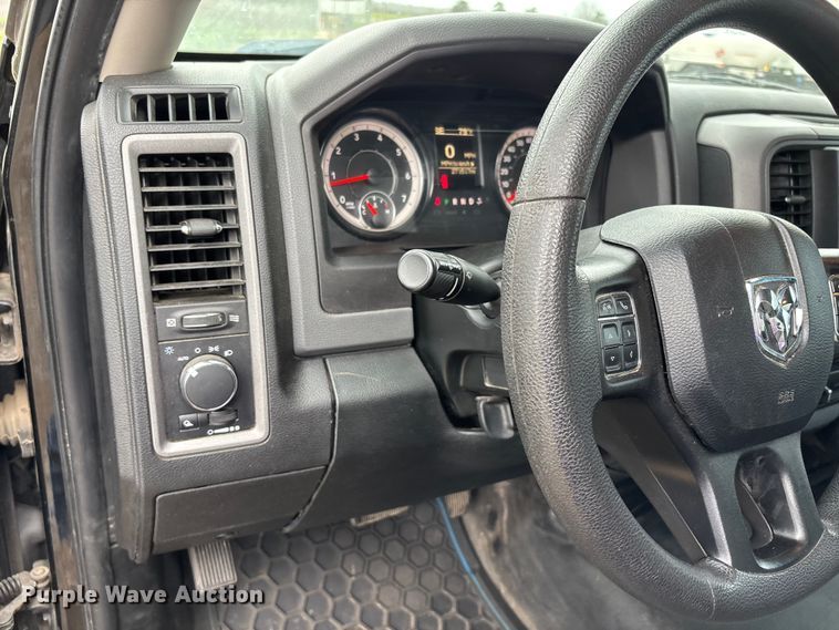 image for item DT0056 2018 RAM 1500 pickup truck