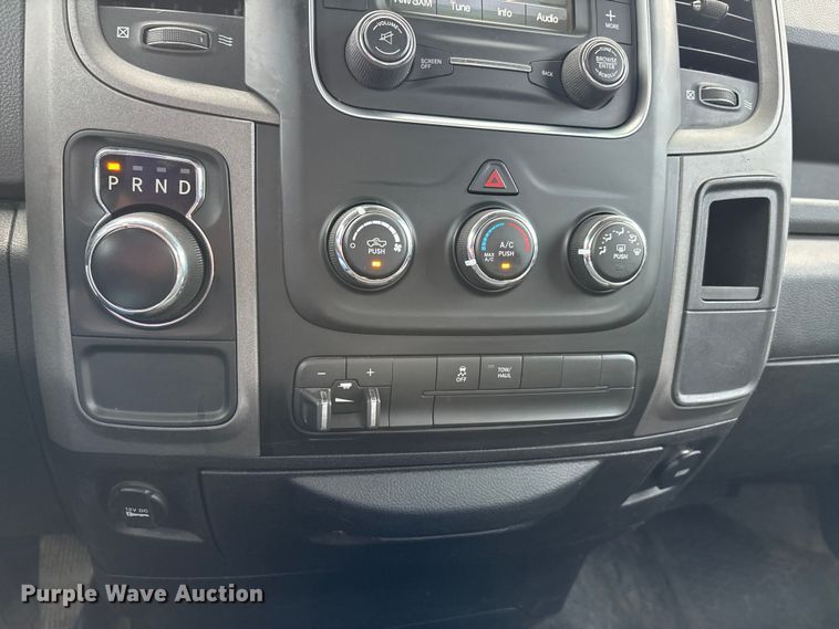 image for item DT0056 2018 RAM 1500 pickup truck