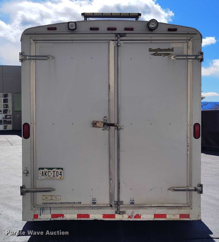 image for item DT0966 2014 Forest River enclosed cargo trailer