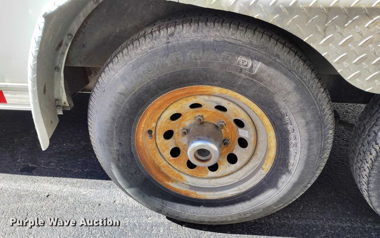 image for item DT0966 2014 Forest River enclosed cargo trailer