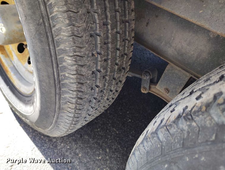 image for item DT0966 2014 Forest River enclosed cargo trailer