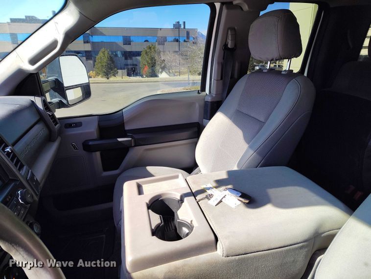 image for item DT0967 2021 Ford F250 Super Duty Ext. Cab pickup truck