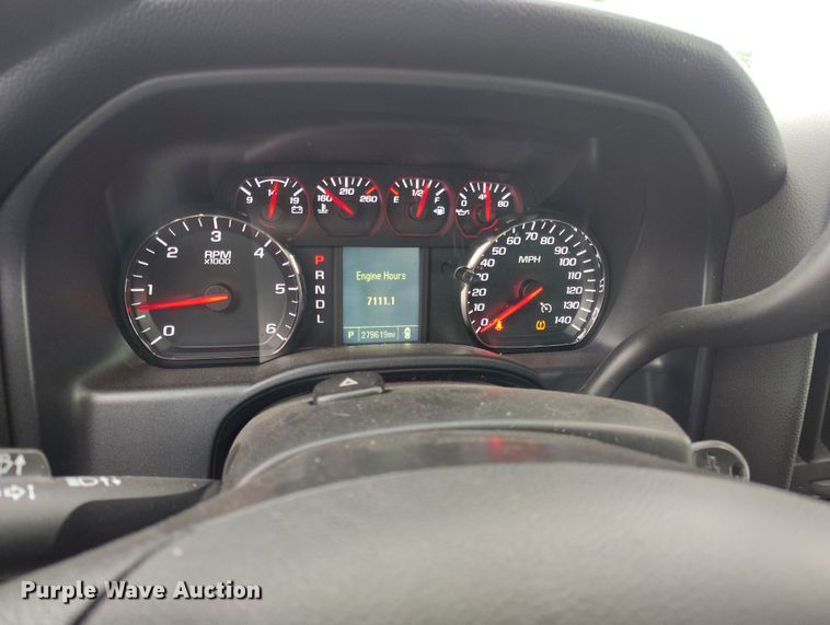 image for item DT0977 2019 Chevrolet Silverado 1500 Ext. Cab pickup truck