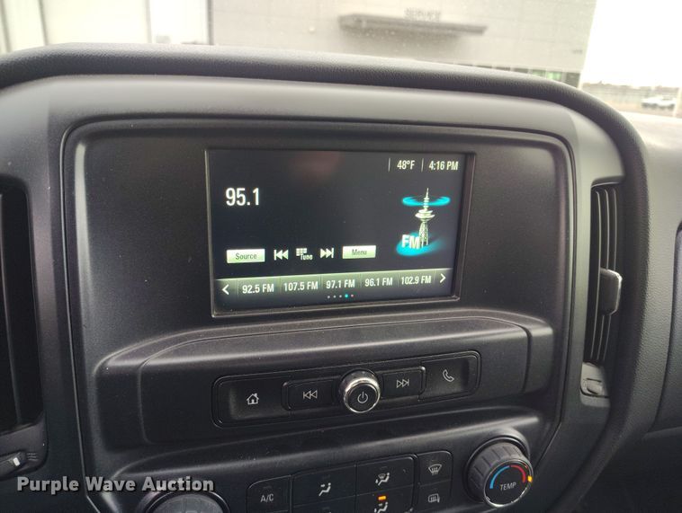 image for item DT0977 2019 Chevrolet Silverado 1500 Ext. Cab pickup truck