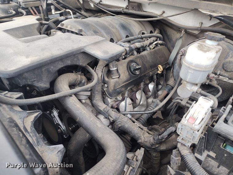 image for item DT0977 2019 Chevrolet Silverado 1500 Ext. Cab pickup truck