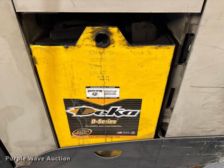 image for item DT2852 2018 Crown RM6025-45 reach truck