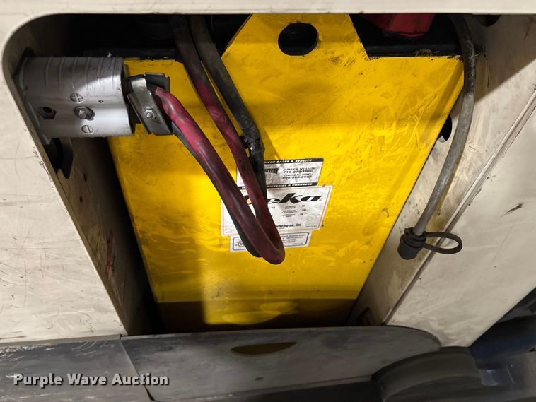 image for item DT2852 2018 Crown RM6025-45 reach truck