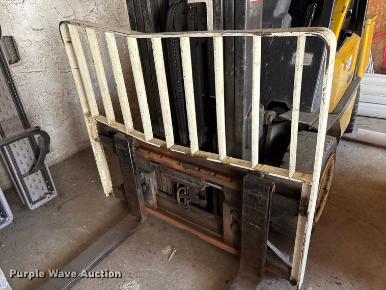 image for item DT2854 1997 Yale GLP065 forklift