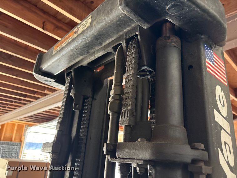 image for item DT2854 1997 Yale GLP065 forklift