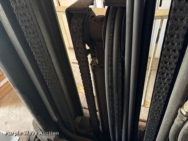 image for item DT2854 1997 Yale GLP065 forklift