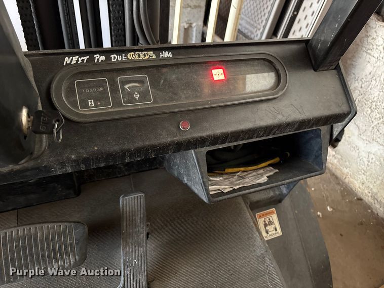 image for item DT2854 1997 Yale GLP065 forklift