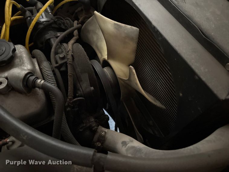 image for item DT2854 1997 Yale GLP065 forklift