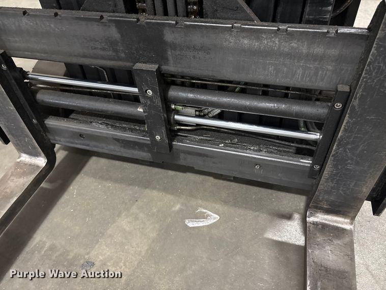 image for item DT2857 2016 Bendi B40IC forklift
