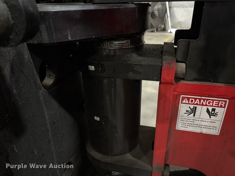 image for item DT2857 2016 Bendi B40IC forklift
