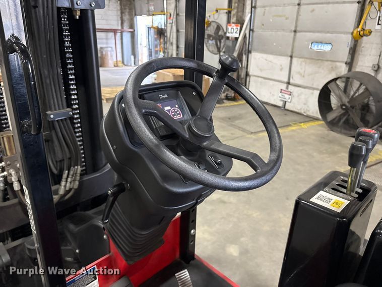 image for item DT2857 2016 Bendi B40IC forklift